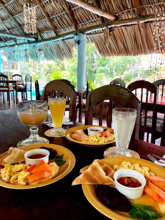 Hotel Atelie Del Mar มอนเตริโก ภายนอก รูปภาพ